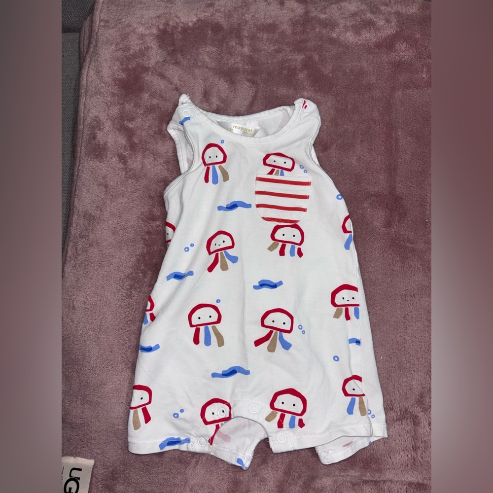 Mayoral White Sleeveless Jellyfish Print Romper Pajamas - Red & Blue Accents